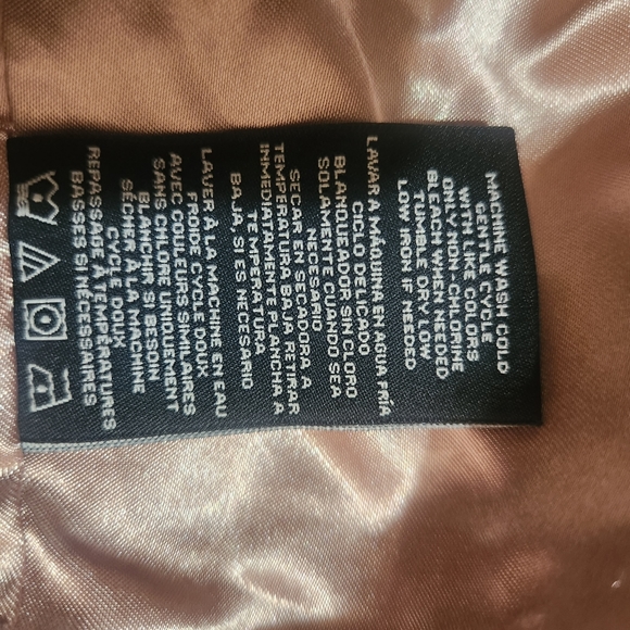 Women's Rose Gold Member's Only jacket - Picture 4 of 9